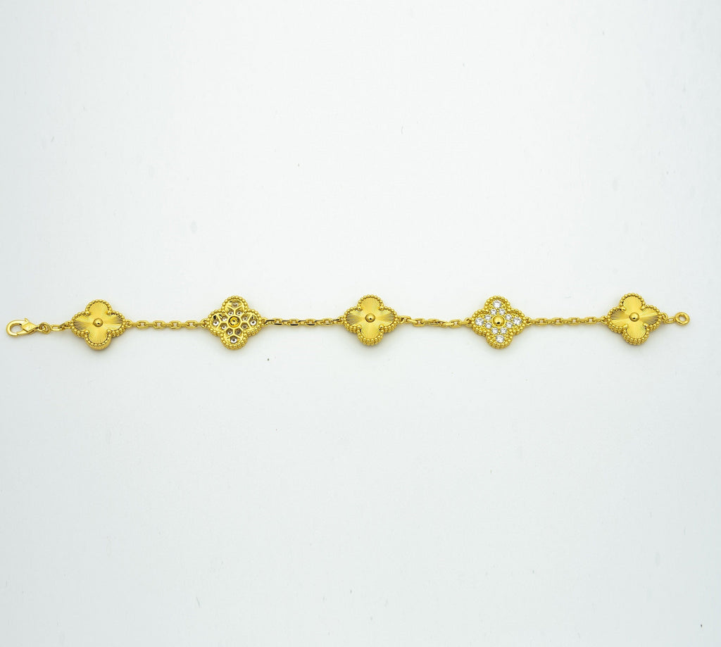 CLOVER 5 MOTIF LASER BRACELET COLLECTION