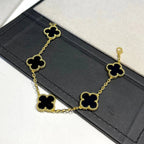 CLOVER 5 MOTIF ONYXS BRACELET COLLECTION