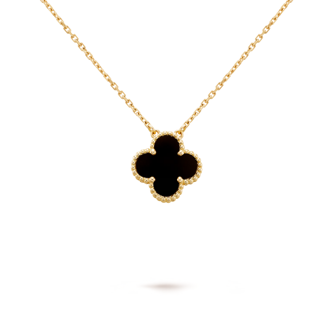 CLOVER Black Pendant Necklace