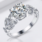 ZIRCONIA WHISPER RING