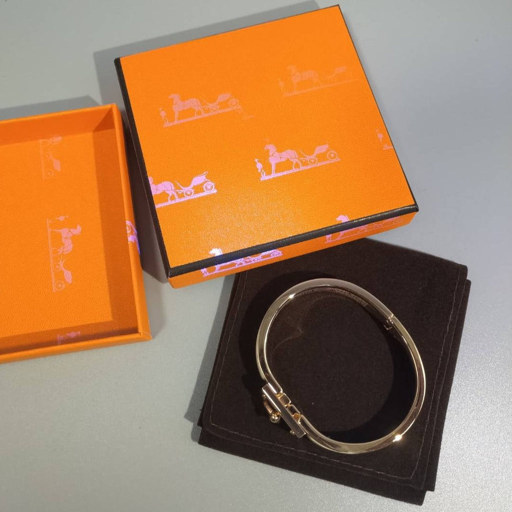 H GREY BRACELET VIP