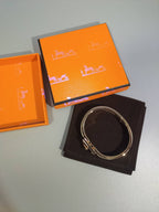 H ORANGE BRACELET VIP