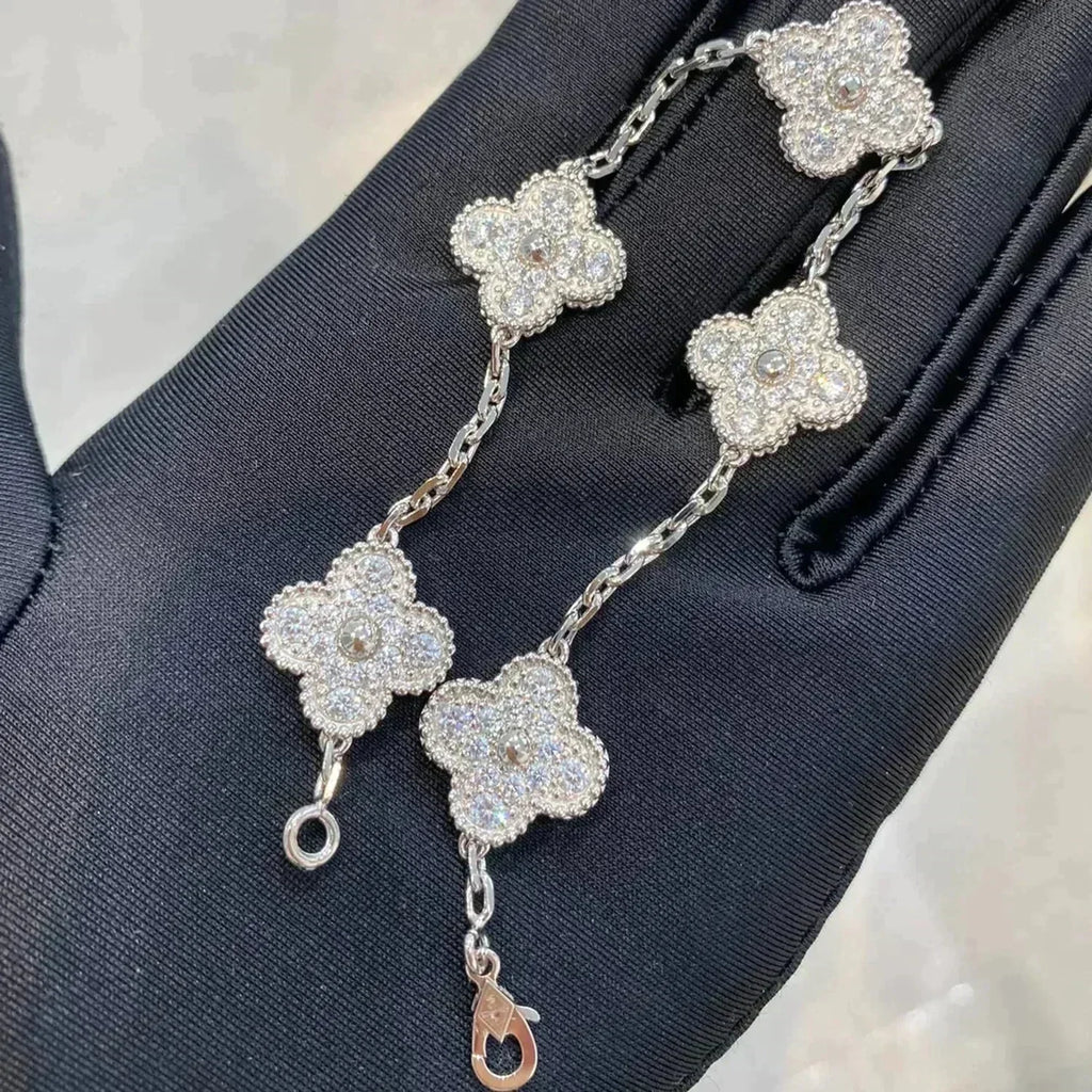 CLOVER 5 MOTIF FULL DIAMOND BRACELET COLLECTION