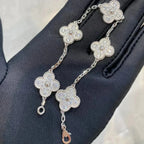 CLOVER 5 MOTIF FULL DIAMOND BRACELET COLLECTION