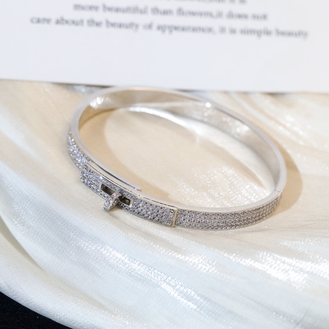 KELLY BRACELET DIAMOND PAVED VIP