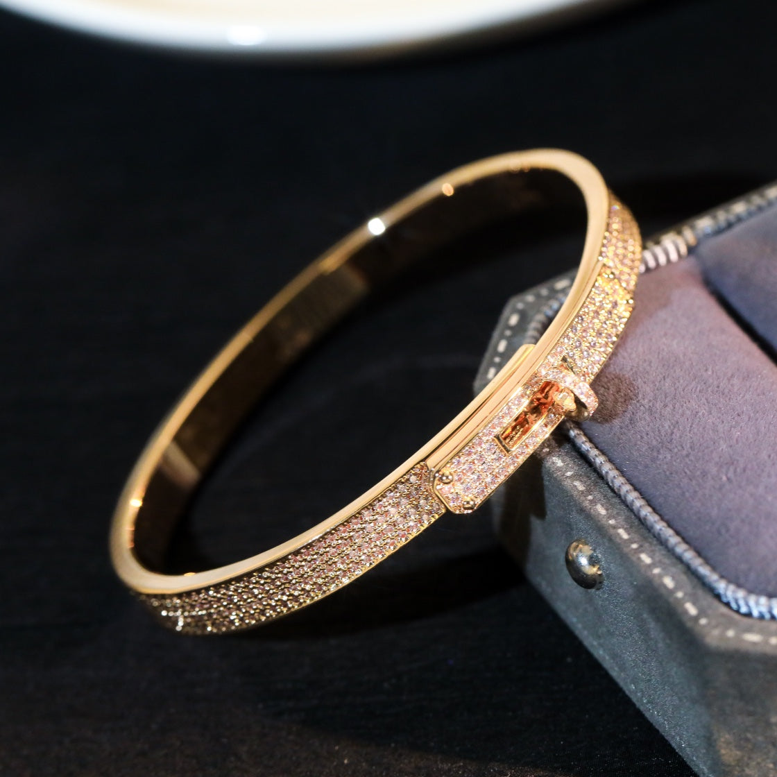 KELLY BRACELET DIAMOND PAVED VIP