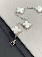 CLOVER WHITE PEARL MOP 5 MOTIF BRACELET COLLECTION