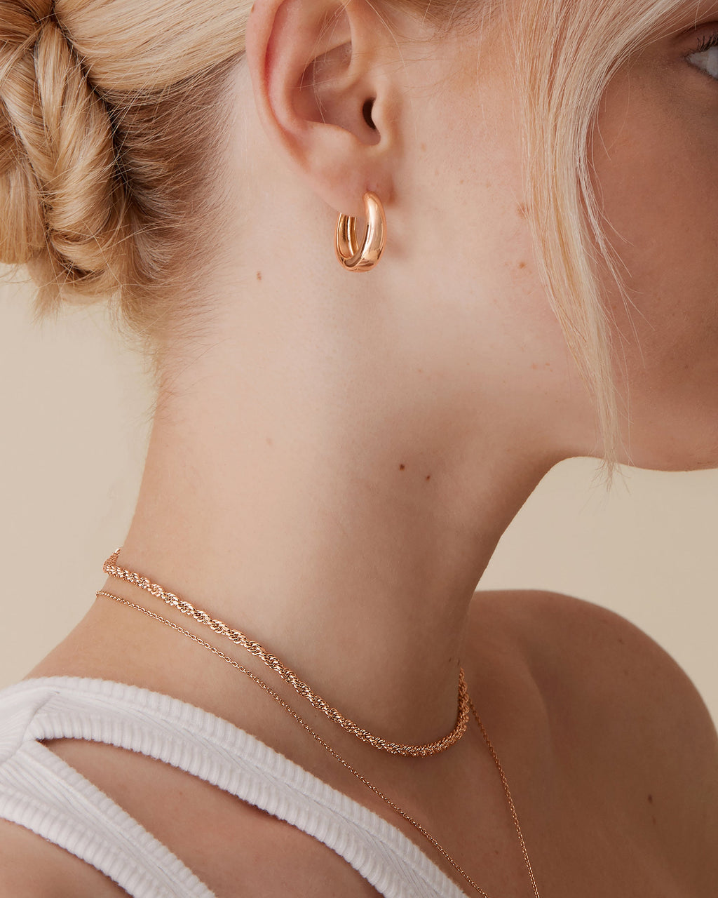 Alex Hoops