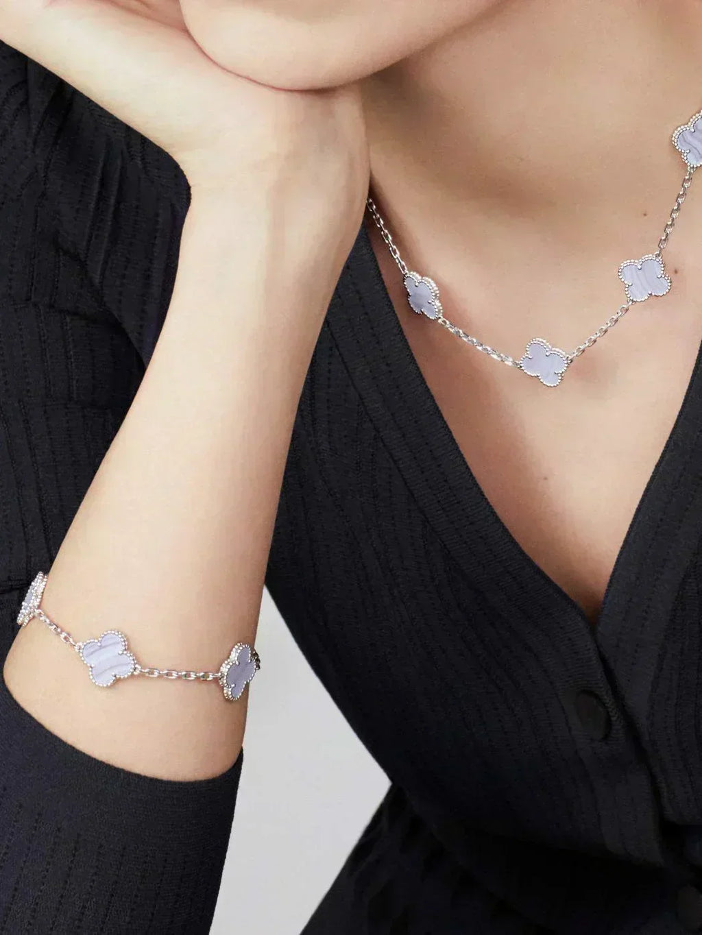 CLOVER | 10-Motif Purple Necklace