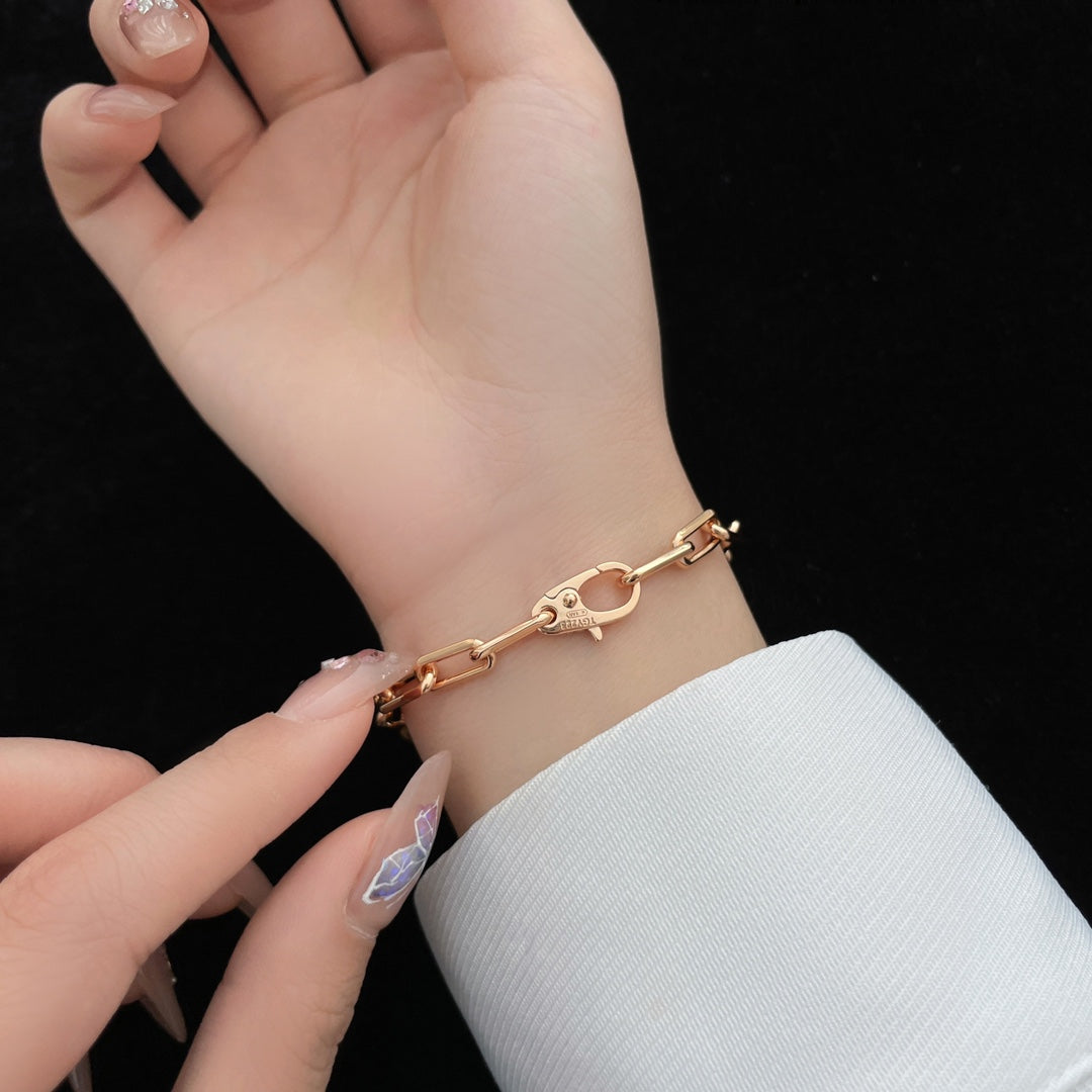 SANTOS DE CARTIER BRACELET CHAIN VIP