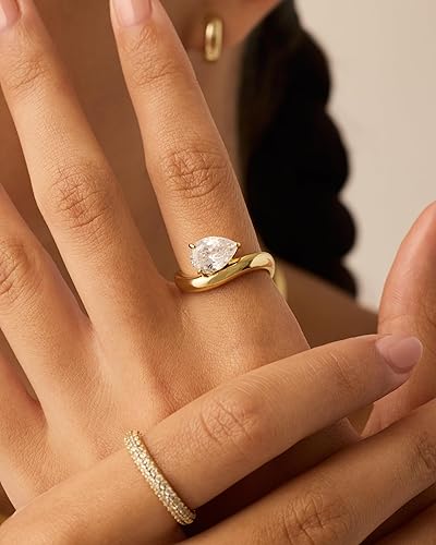 Pear Cubic Zirconia Wavy Ring