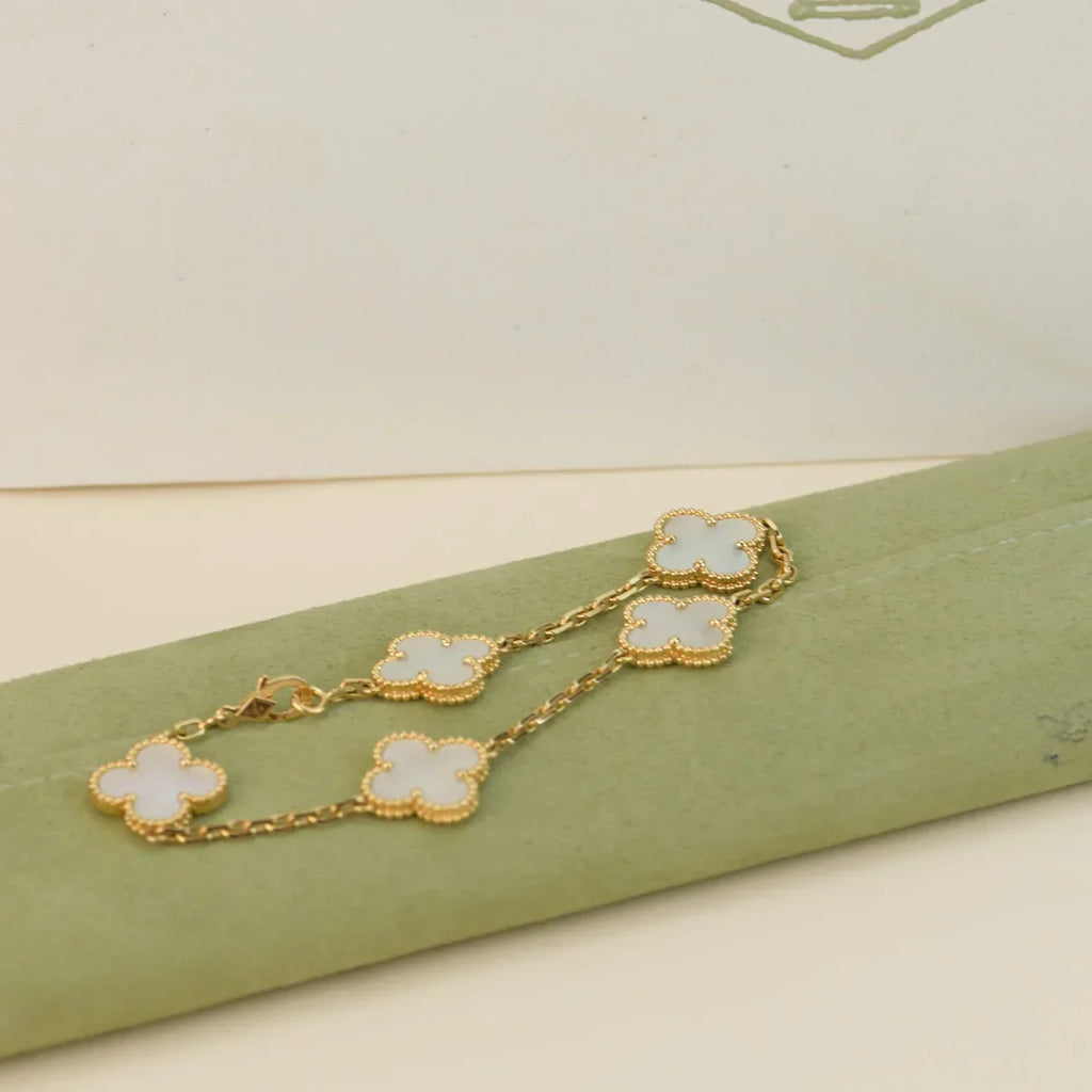 CLOVER WHITE PEARL MOP 5 MOTIF BRACELET COLLECTION