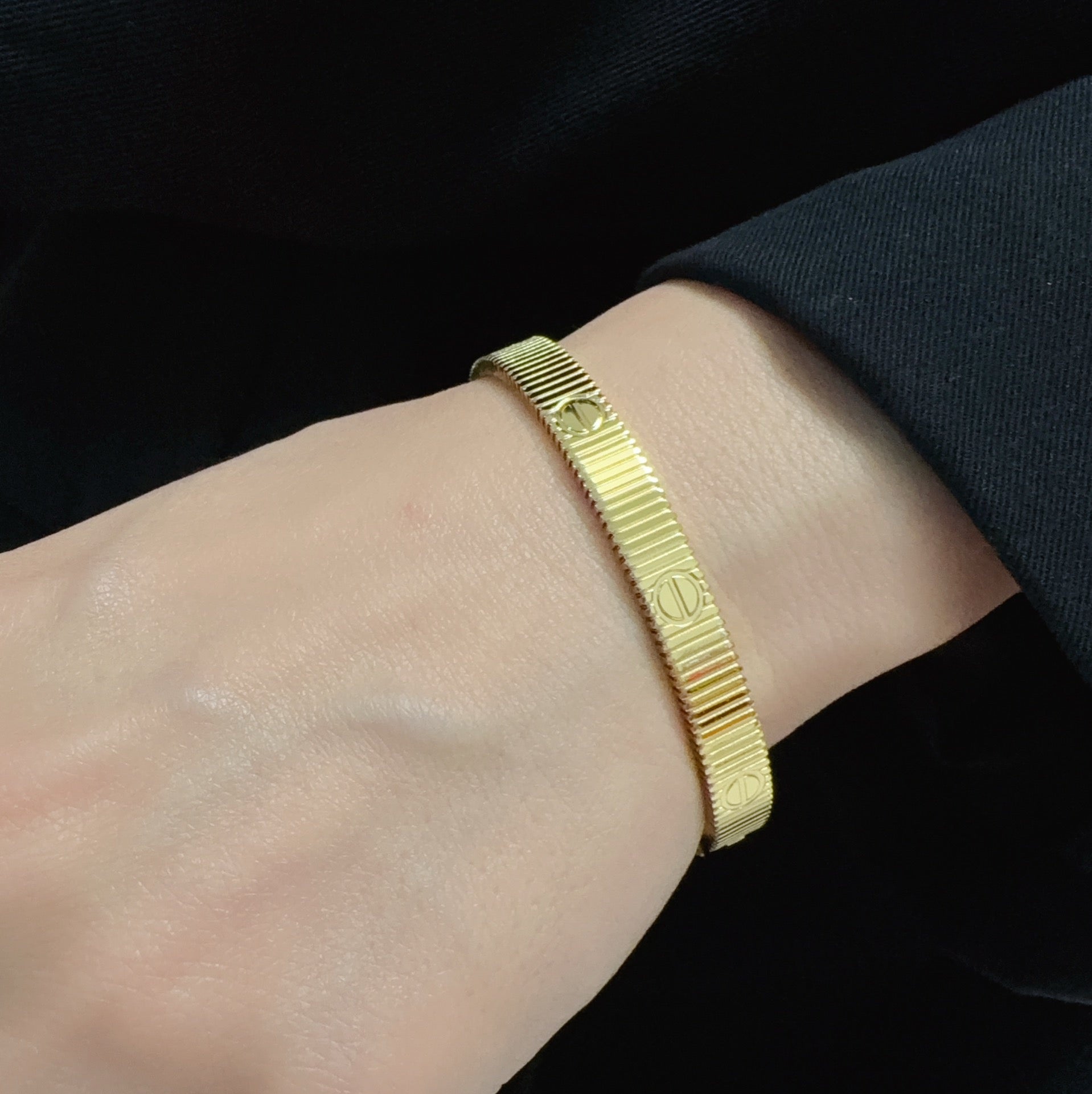 LOVE UNLIMITED BRACELET