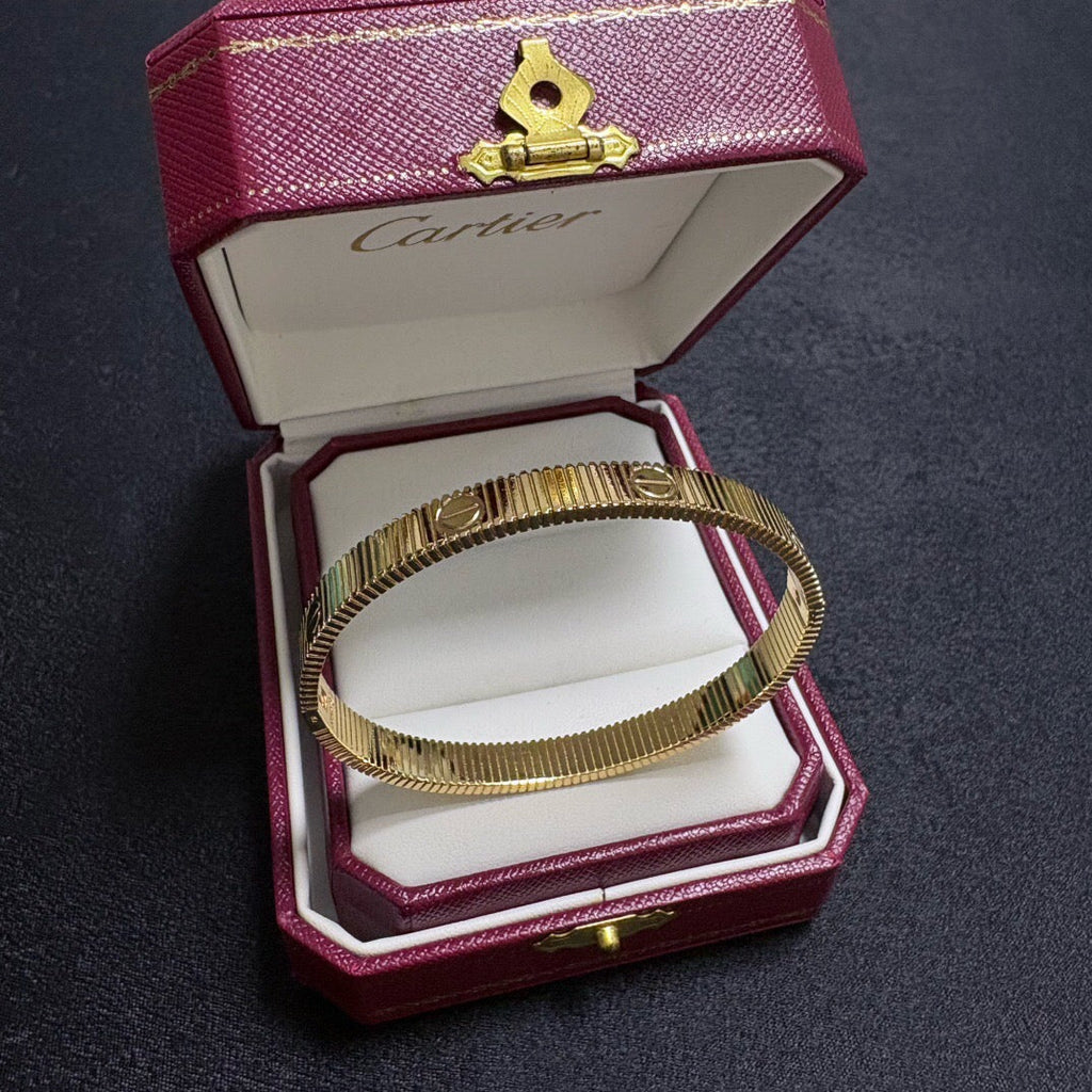 LOVE UNLIMITED BRACELET