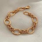 Contrasting Statement Chain Bracelet
