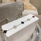 CLOVER 5 MOTIF ONYXS BRACELET COLLECTION