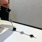 CLOVER 5 MOTIF ONYXS BRACELET COLLECTION