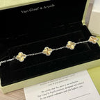 CLOVER 5 MOTIF LASER BRACELET COLLECTION