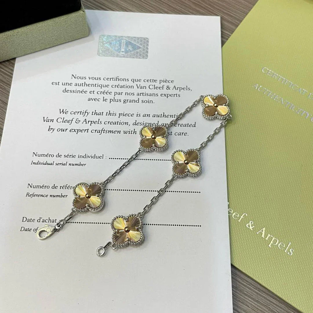 CLOVER 5 MOTIF LASER BRACELET COLLECTION